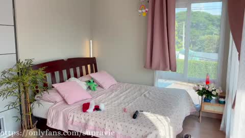 Raven - Ravie online show from 12-23-24, 08:22