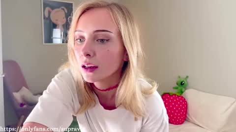 Raven - Ravie online show from 09-24-25, 02:42