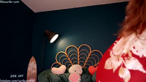 Allie online show from 02-14-25, 09:43