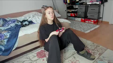 Snapshot of surfsexcouple chatting on 04-30-26, 09:59 surfsexcouple online show from 04-30-26, 09:59