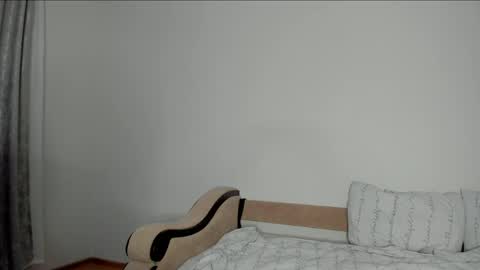 Snapshot of surfsexcouple chatting on 05-16-26, 09:13 surfsexcouple online show from 05-16-26, 09:13