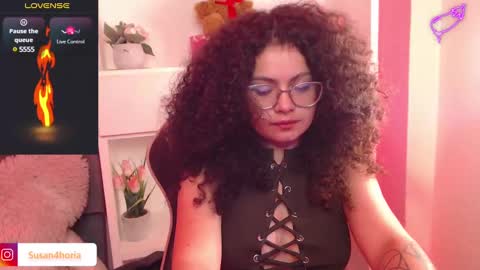 Snapshot of susan_bluee chatting on 03-12-25, 09:23 Susan online show from 03-12-25, 09:23