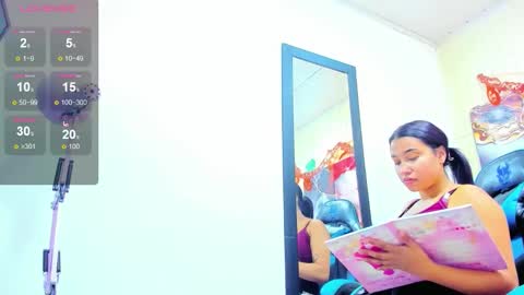 Snapshot of susan_moore29 chatting on 11-05-25, 07:03 susan online show from 11-05-25, 07:03