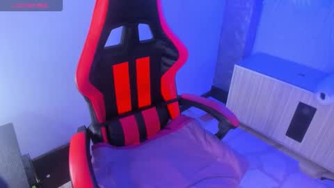 Snapshot of susan_moore29 chatting on 11-26-25, 08:10 susan online show from 11-26-25, 08:10