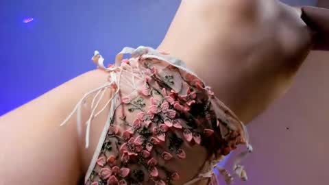 Snapshot of susan_tarik chatting on 05-16-26, 02:41 Kate online show from 05-16-26, 02:41