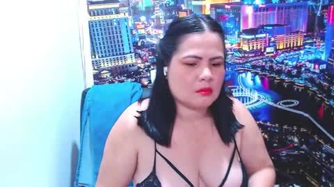  Susana  online show from 10-18-25, 02:07