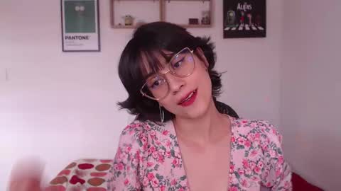 susana_w online show from 01-23-25, 09:29
