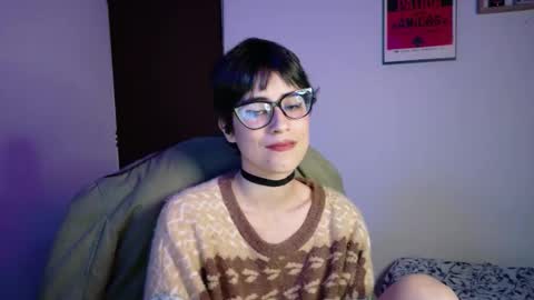 Snapshot of susana_w chatting on 06-08-26, 01:28 susana_w online show from 06-08-26, 01:28
