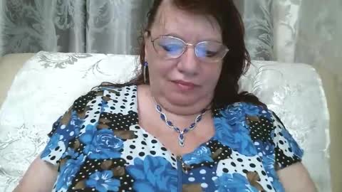 SusanaAhSun online show from 10-22-25, 11:10