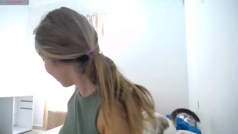 Susana online show from 01-05-25, 03:23