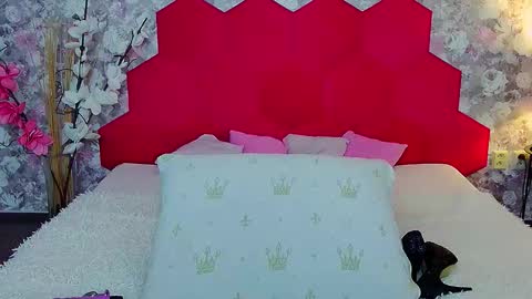 Snapshot of susanenori chatting on 10-15-25, 04:45 Susane Nori online show from 10-15-25, 04:45