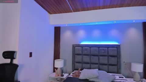 Snapshot of susann_ross chatting on 01-14-26, 10:32 Susan Everyday From 0530 to 1430 Col Time online show from 01-14-26, 10:32