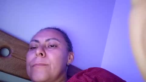 Snapshot of susann_stonee chatting on 01-09-25, 04:19 Susan online show from 01-09-25, 04:19