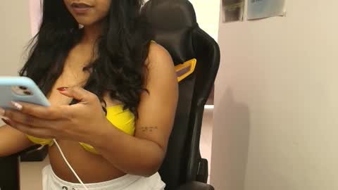 Susan Rhodes online show from 12-14-25, 12:32