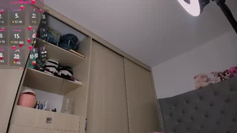 Snapshot of sussan_dream chatting on 07-30-26, 12:09 Juliana garcia online show from 07-30-26, 12:09