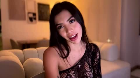 Snapshot of sussanf_ chatting on 12-01-25, 11:54 Susy online show from 12-01-25, 11:54