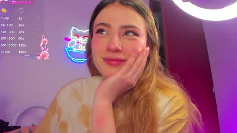 Snapshot of susssan_ferry chatting on 01-13-25, 02:18 Susy online show from 01-13-25, 02:18