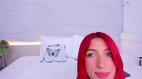 Snapshot of sussy1x_ chatting on 05-23-26, 04:39 Susy online show from 05-23-26, 04:39