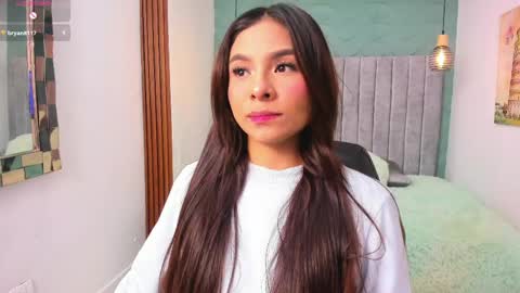 Snapshot of sussy_sweet4u chatting on 05-17-26, 09:28 sussy_sweet4u online show from 05-17-26, 09:28