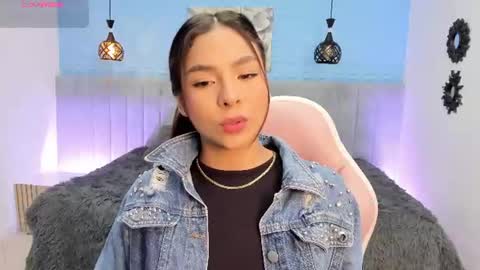 Snapshot of sussy_sweet4u chatting on 06-12-26, 10:47 sussy_sweet4u online show from 06-12-26, 10:47