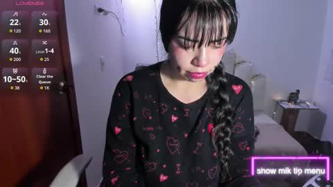 Snapshot of sussy_vanguash chatting on 09-16-25, 01:01 sussy_vanguash online show from 09-16-25, 01:01