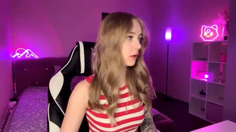 Jessica online show from 03-08-26, 08:23