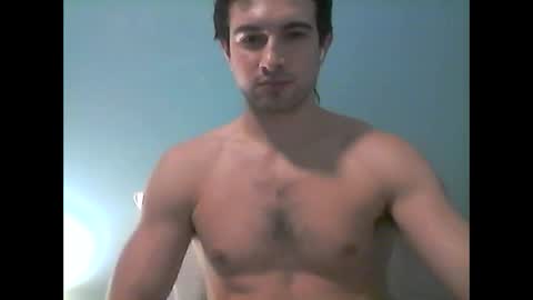 Snapshot of sutromaxx chatting on 06-04-26, 11:33 Maximus online show from 06-04-26, 11:33