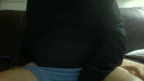 Snapshot of suv1 chatting on 02-04-26, 03:23 Otto online show from 02-04-26, 03:23