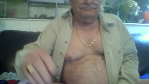 Snapshot of suv1 chatting on 03-19-26, 05:22 Otto online show from 03-19-26, 05:22