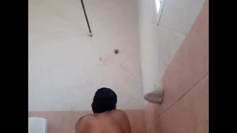 Snapshot of suxc69 chatting on 01-16-26, 08:40 sexindi007 online show from 01-16-26, 08:40