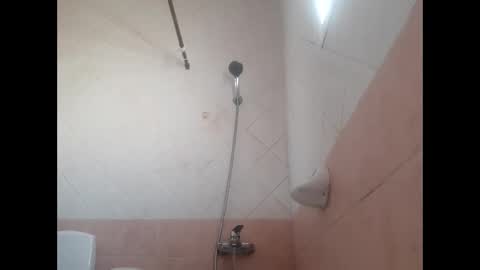 Snapshot of suxc69 chatting on 05-15-26, 01:07 sexindi007 online show from 05-15-26, 01:07