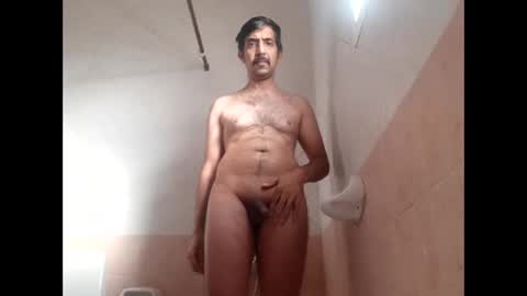 Snapshot of suxc69 chatting on 06-01-26, 02:24 sexindi007 online show from 06-01-26, 02:24