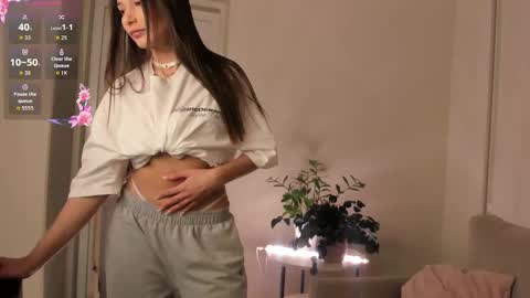 Snapshot of suzane_martin chatting on 02-03-26, 02:53 Hey Im Suzane online show from 02-03-26, 02:53