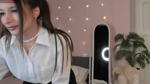 Hey Im Suzane online show from 04-27-26, 03:15