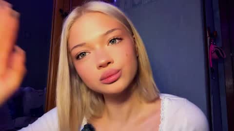 Stacy online show from 03-31-26, 04:02