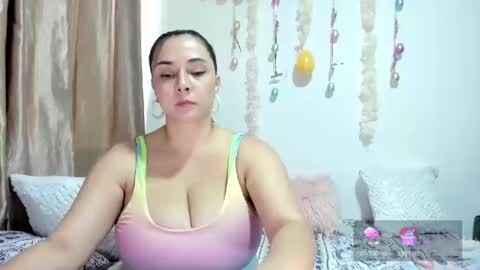 Suzy Amaya  online show from 04-02-26, 07:44