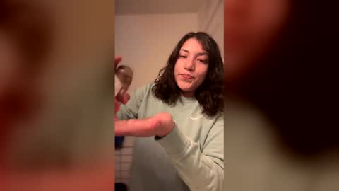 Suzy online show from 02-26-26, 04:06