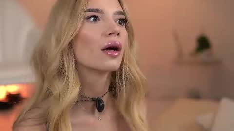 SweetLuna online show from 07-30-26, 03:05