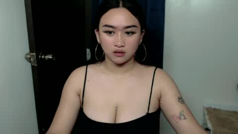 Snapshot of sw33tgirl_moaner chatting on 07-01-26, 01:18 Angelic Baby online show from 07-01-26, 01:18