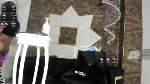 Snapshot of swan_duchess chatting on 02-26-26, 02:05 Swan online show from 02-26-26, 02:05