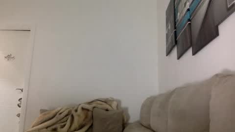 Snapshot of swee788485 chatting on 11-01-25, 07:27 ALBA online show from 11-01-25, 07:27