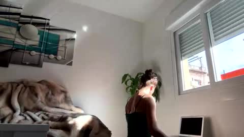 Snapshot of swee788485 chatting on 11-28-25, 11:02 ALBA online show from 11-28-25, 11:02