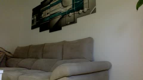 Snapshot of swee788485 chatting on 12-03-25, 04:27 ALBA online show from 12-03-25, 04:27