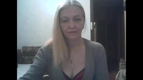 Snapshot of sweet4blonde609 chatting on 12-07-24, 04:09 sweet4blonde609 online show from 12-07-24, 04:09