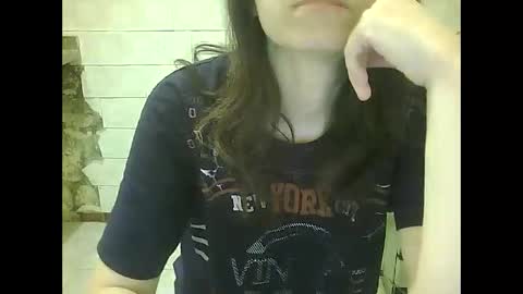 Snapshot of sweet4y0u chatting on 04-25-26, 06:49 sweet4y0u online show from 04-25-26, 06:49