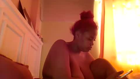 sweet52537 online show from 09-14-25, 04:11