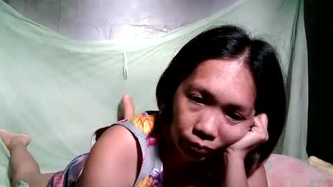 Snapshot of sweet818957 chatting on 10-25-25, 02:30 sweet818957 online show from 10-25-25, 02:30
