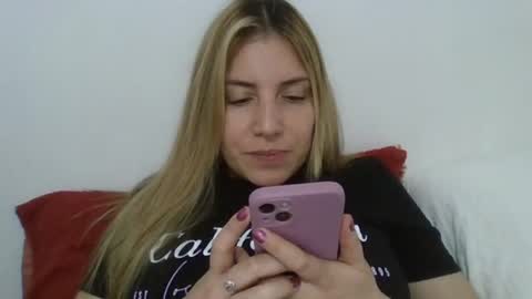 Sweet  alana online show from 10-14-25, 01:06