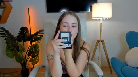 Sweet  Amily online show from 09-19-25, 12:17