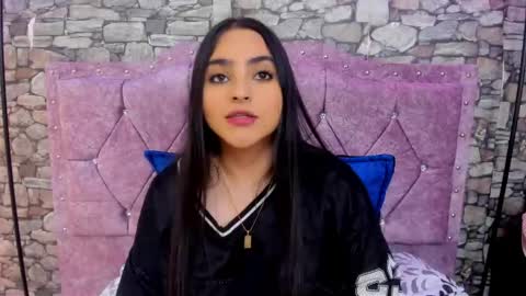 sweet__cherry1 online show from 05-19-26, 06:47